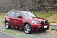 【BMW X5 試乗】クリーンディーゼルが今後の主流に…松下宏 画像