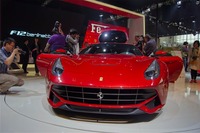 【北京モーターショー12】フェラーリ F12ベルリネッタ…詳細画像 画像