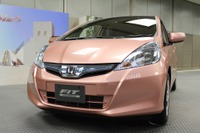 【ホンダ フィット 改良】新グレード「She's」は“大人かわいい”を狙う 画像
