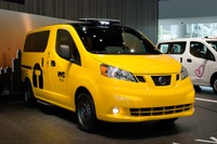 【日産 NV200NYタクシー 公開】NYでEVタクシー実験開始 画像