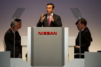日産ゴーン社長の報酬9億8700万円…同業他社の平均値を下回ると強調 画像