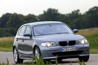 【BMW新1シリーズ海外試乗】その3 安全＆走りの楽しさは折り紙付き…こもだきよし 画像