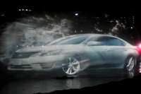 日産 アルティマ 新型、圧巻の水上3Dパフォーマンス［動画］ 画像