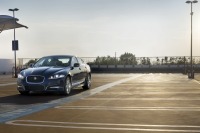 ジャガー XF に2013年モデル、燃費最大20%向上 画像