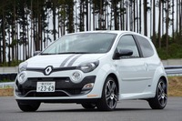 トゥインゴ ゴルディーニ R.S.、フロントフェイスに新たなデザイン言語［写真蔵］ 画像