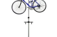 防犯対策にも有効、自転車ディスプレイスタンド発売 画像