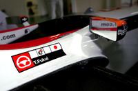 【ホンダミーティング】疾走写真蔵…福井社長、F1マシンをドライブ!! 画像