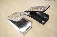 本蛇革にエナメル加工のiPhoneケース 画像