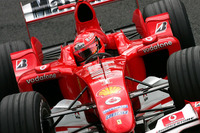 フェラーリのオンラインストア、抽選で2005年マシンの… 画像