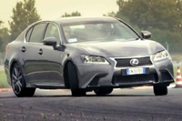 レクサス GS 新型、サーキット同乗試乗会…「心拍数を120以下に抑えよ」［動画］ 画像