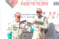 【Fニッポン 第5戦】文字通りの熱戦、オリベイラが逃げ切り今季初優勝 画像