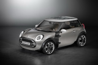 最小のMINI、ロケットマン…「市販は当面なし」 画像