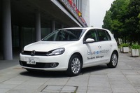 【VW ゴルフ ブルーeモーション 試乗】パドルで切り換える独特の回生ブレーキ…松下宏 画像