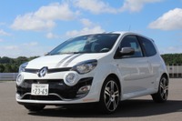 【ルノー トゥインゴゴルディーニRS 発売】新しいフロントフェイスを採用…写真蔵 画像
