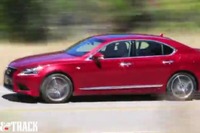 レクサス LS 改良新型、Fスポーツ を初テスト…米誌［動画］ 画像