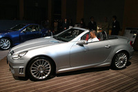 【メルセデスベンツ SLK新型発表】トランジスタ・グラマーなお嬢さん 画像