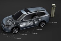 【三菱 アウトランダーPHEV 発表】三菱中尾取締役、プリウスPHV並みの燃費を 画像
