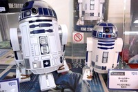 【おもちゃ見本市 2012】高性能版R2-D2が登場 画像