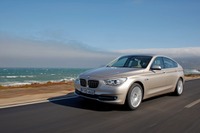 BMW、新型V8エンジン搭載の 550i グランツーリスモ などを発売 画像