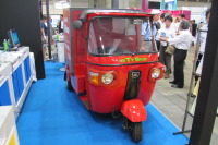 【国際物流総合展12】三輪電気自動車を来年発売…日本ヴューテック 画像