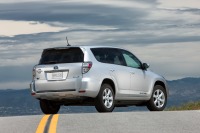 トヨタ RAV4 EV、米国発売へ…充電1回で166km走行 画像