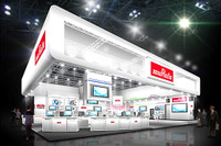 【CEATEC 12】村田製作所、電動歩行アシストカーやムラタセイサク君のデモンストレーションを実施 画像