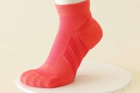 タビオのランニング専用靴下、累計出荷枚数50万枚を突破 画像