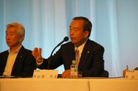 【トヨタ 環境技術発表】内山田副会長、HVの特許切れは16年以降 画像