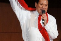 アントニオ猪木、サイボウズ社長に闘魂注入 画像