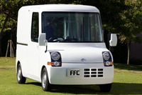 【東京モーターショー04】ダイハツFFC…FF軽自動車カーゴ 画像