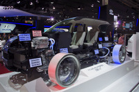 【パリモーターショー12】三菱初のプラグインハイブリッド、アウトランダーPHEV［詳細画像］ 画像