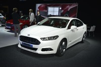 【パリモーターショー12】フォード モンデオ 新型…ハイブリッドと1.0エコブーストで環境性能追求 画像