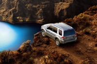 【フォード エスケープXLT 試乗】古典的な味わいが今なお色褪せない4WD…島崎七生人 画像