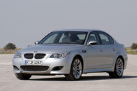 【新型BMW M5 海外試乗】その1 現代に解釈された羊の皮を被った狼…河村康彦 画像