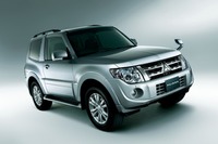 三菱 パジェロ 一部改良…ASTC+ブレーキアシストを全車標準化 画像