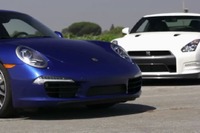 日産 GT-R 対 ポルシェ 911 カレラS…比較テスト［動画］ 画像