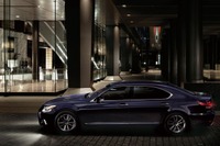 【レクサス LS 改良新型】ブリヂストン TURANZA ER33を採用 画像