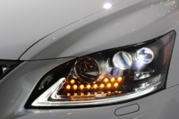 【レクサス LS 改良新型】レクサスの記号性を高めるための新技術 画像