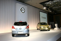 【日産 ティーダ発表】写真蔵…「SHIFT_ compact quality」 画像