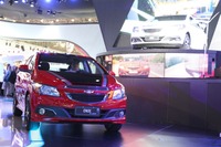 【サンパウロモーターショー12】GM、シボレー オニキス発表…ブラジル向け戦略コンパクト 画像