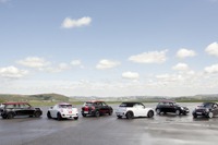 MINI ジョンクーパー ワークス にATモデルを追加…エンジン改良でパワーアップも 画像