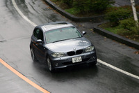 【インプレ'04】両角岳彦 BMW『1シリーズ』 過剰エンジニアリングが定石だと思われる形跡アリ 画像