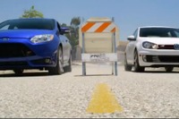 フォード フォーカス ST…VW ゴルフ GTI と対決［動画］ 画像