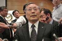 マツダ山内社長、国内販売「下期に戦う材料がある」 画像