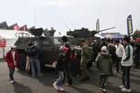 【富士スプリントカップ12】復興支援チャリティや公開車検祭りを開催 画像