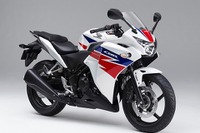 ホンダ CBR250R をマイナーチェンジ…スペシャルカラーモデルも限定発売 画像