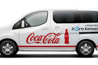 日産、e-NV200 の投入に向けた実証運行をコカ・コーラ セントラル ジャパンと開始 画像