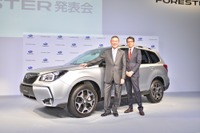 【スバル フォレスター 発売】国内月販2000台目指す…富士重工業吉永社長 画像