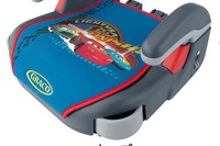アップリカ、カーズデザインのジュニアシートを発売 画像