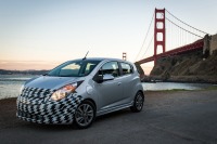 【ロサンゼルスモーターショー12】GM、シボレー スパーク EV 発表…急速充電「コンボ」初採用 画像